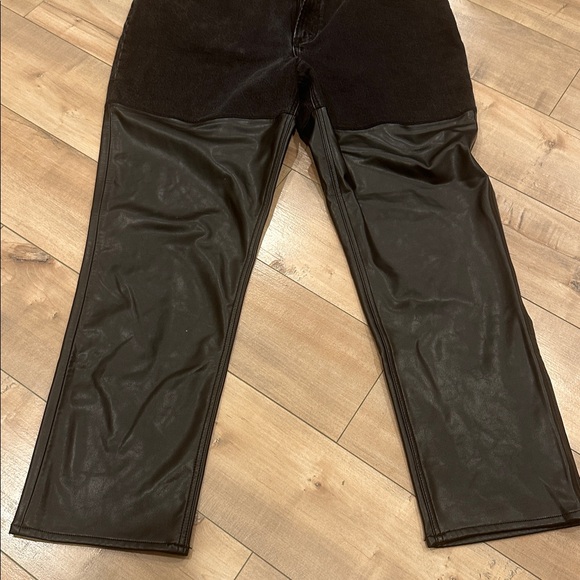 Abercrombie & Fitch Mixed Fabric Ultra High Rise 90s Straight Jean Sz 33 / 16 R - Picture 6 of 9